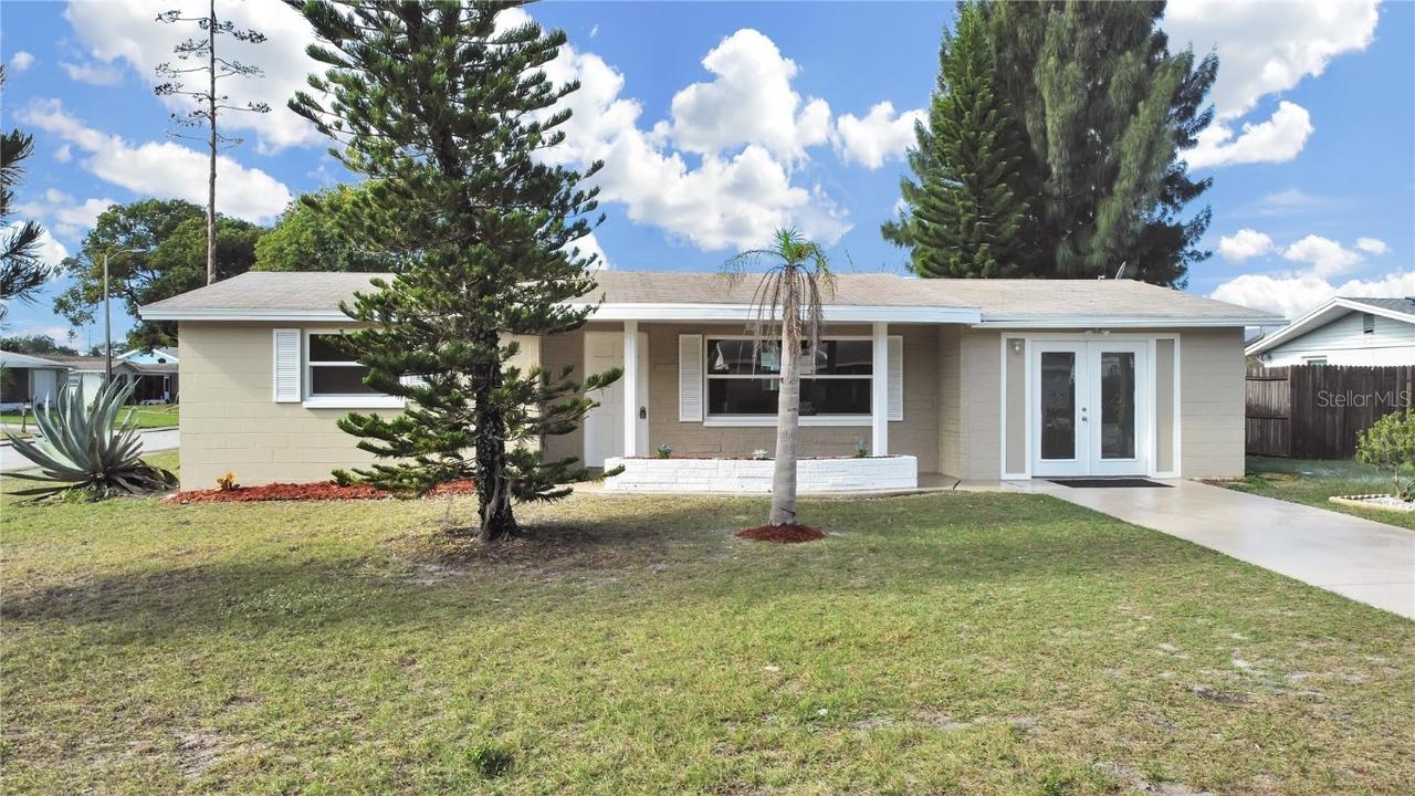 3117 Blue Bird Dr., Holiday, FL 34690