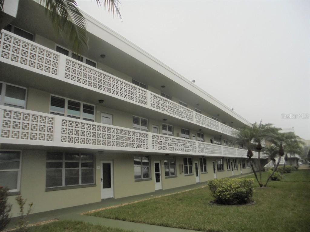 4885 1st St. #219, St Petersburg, FL 33703