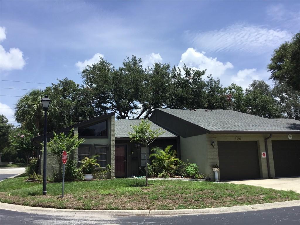 2101 Sunset Point Rd. #101, Clearwater, FL 33765