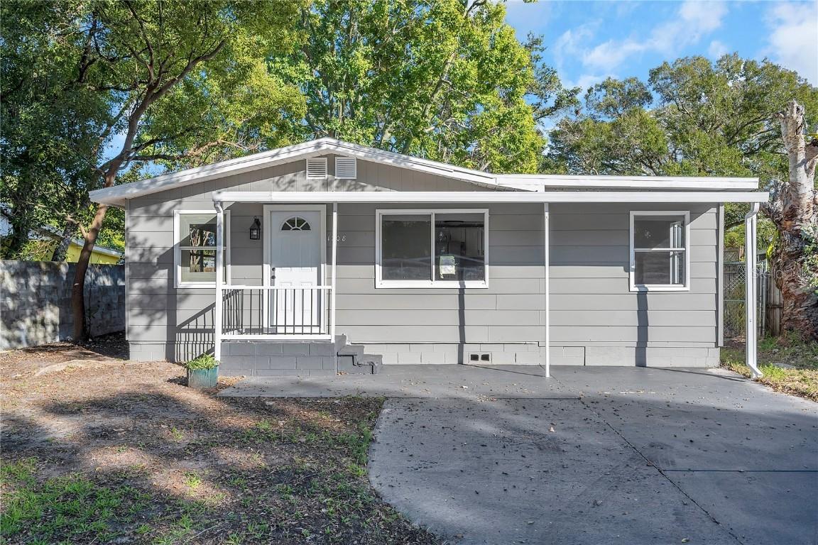 1208 23rd Ave., Palmetto, FL 34221