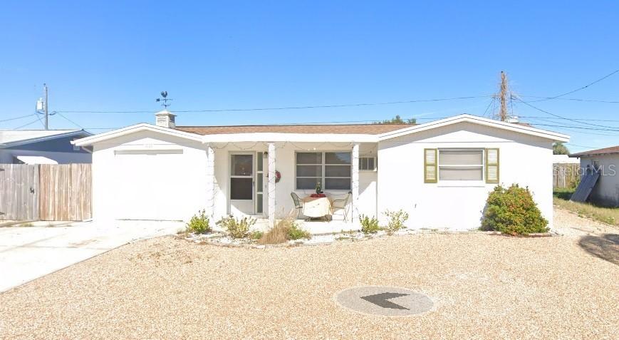 4935 Phoenix Ave., Holiday, FL 34690