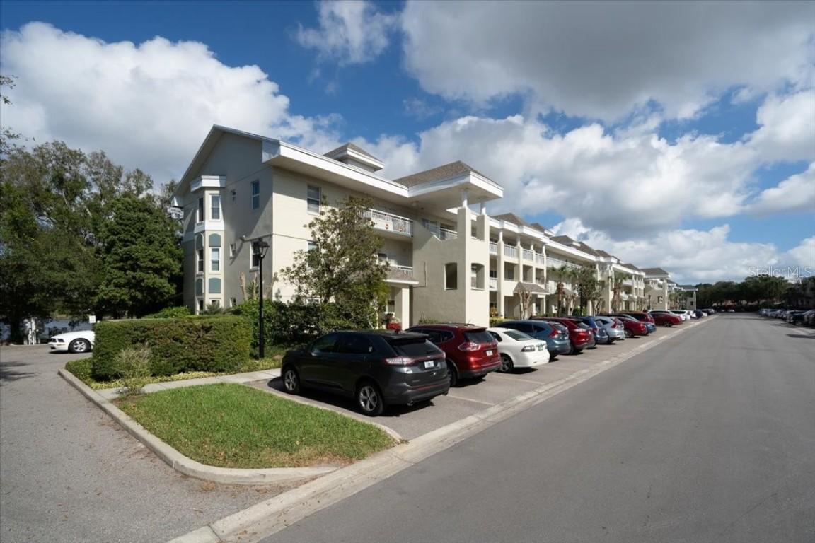 2210 Utopian Dr. #305, Clearwater, FL 33763