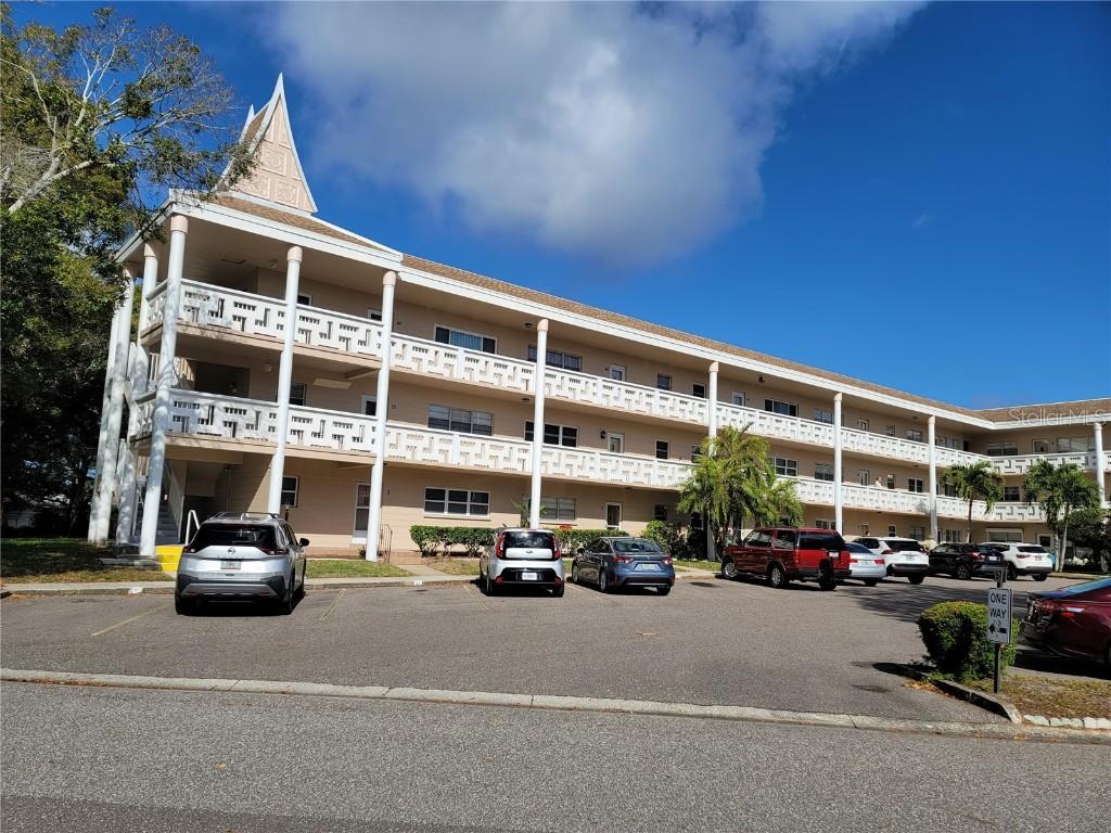 2436 Rhodesian Dr. #22, Clearwater, FL 33763