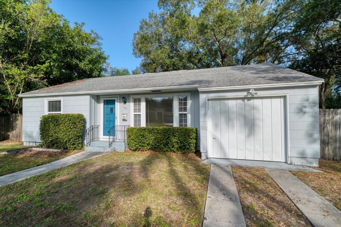 725 39th Ave., St Petersburg, FL 33703