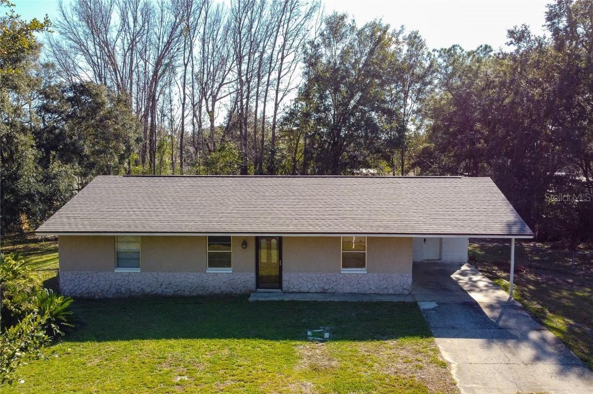 6059 Country Club Rd., Zephyrhills, FL 33544