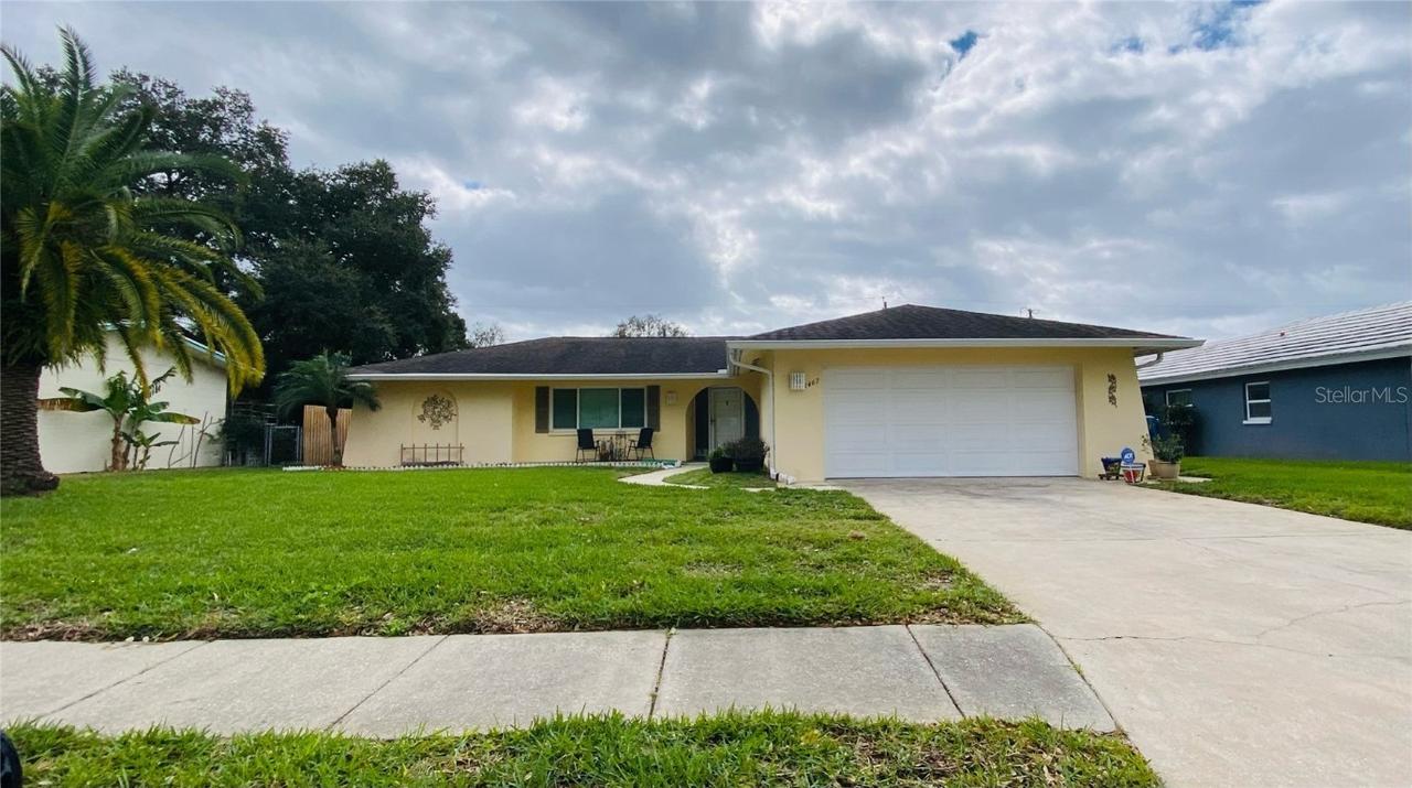 1467 Cambridge Dr., Clearwater, FL 33756