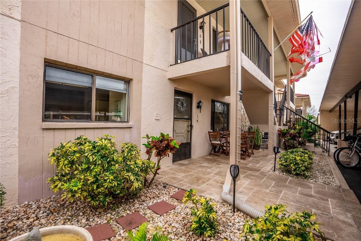 9981 Eagles Point Cir. #1, Port Richey, FL 34668