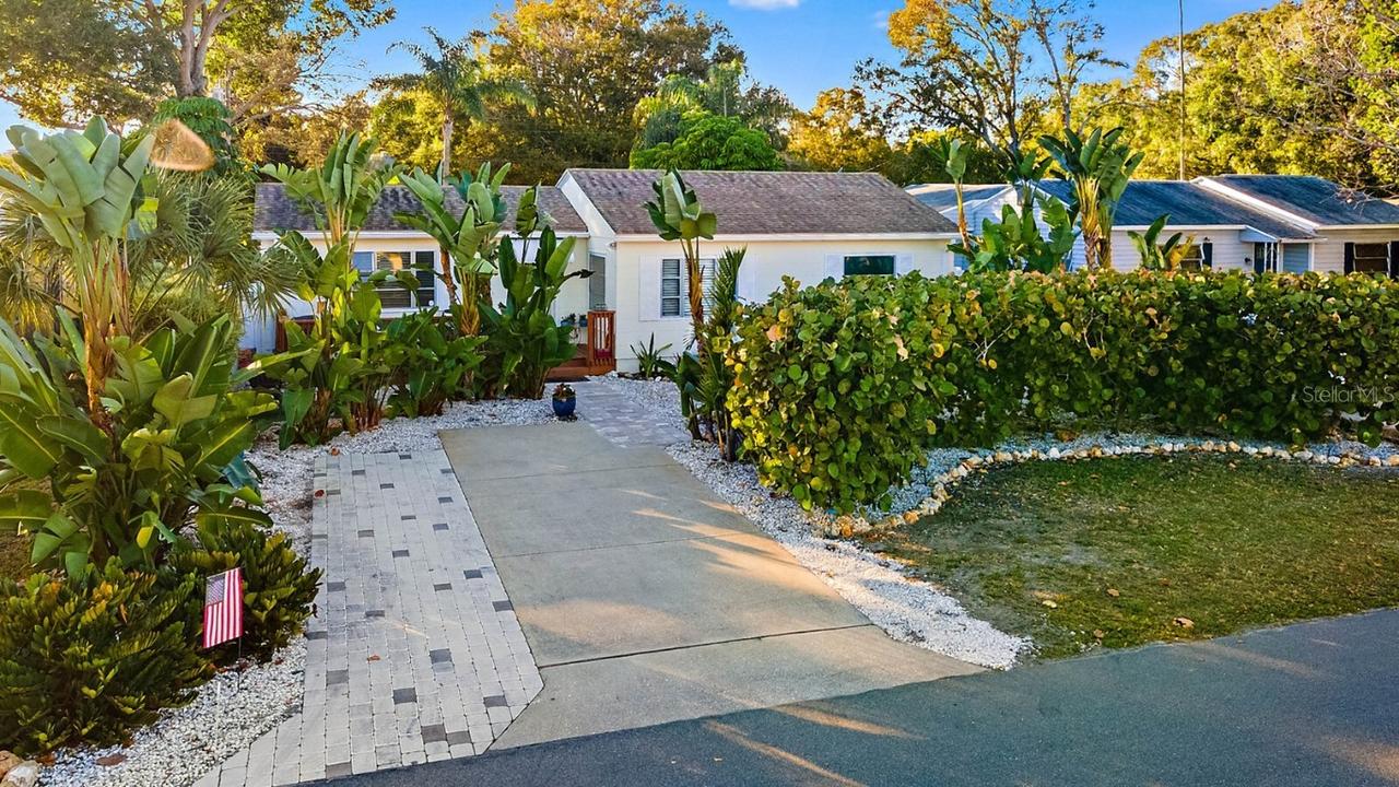 1407 59th St., Gulfport, FL 33707