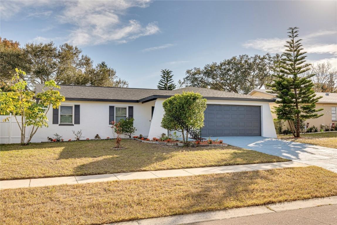 1253 Lotus Path, Clearwater, FL 33756