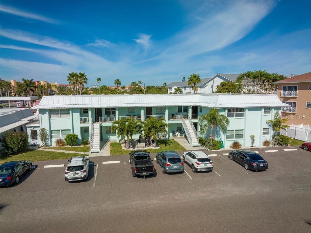 10 164th Ave. #8, Redington Beach, FL 33708