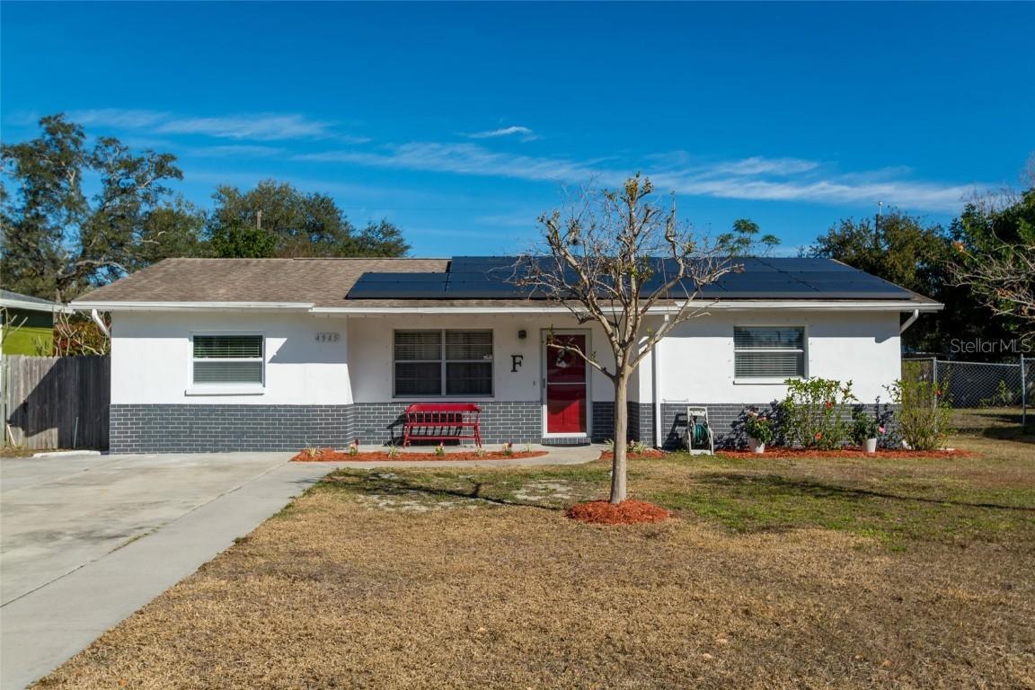 4945 42nd Pl., St Petersburg, FL 33709