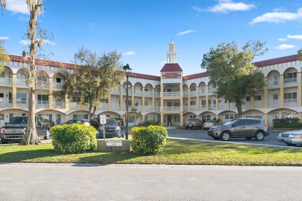 2431 Franciscan Dr. #3, Clearwater, FL 33763