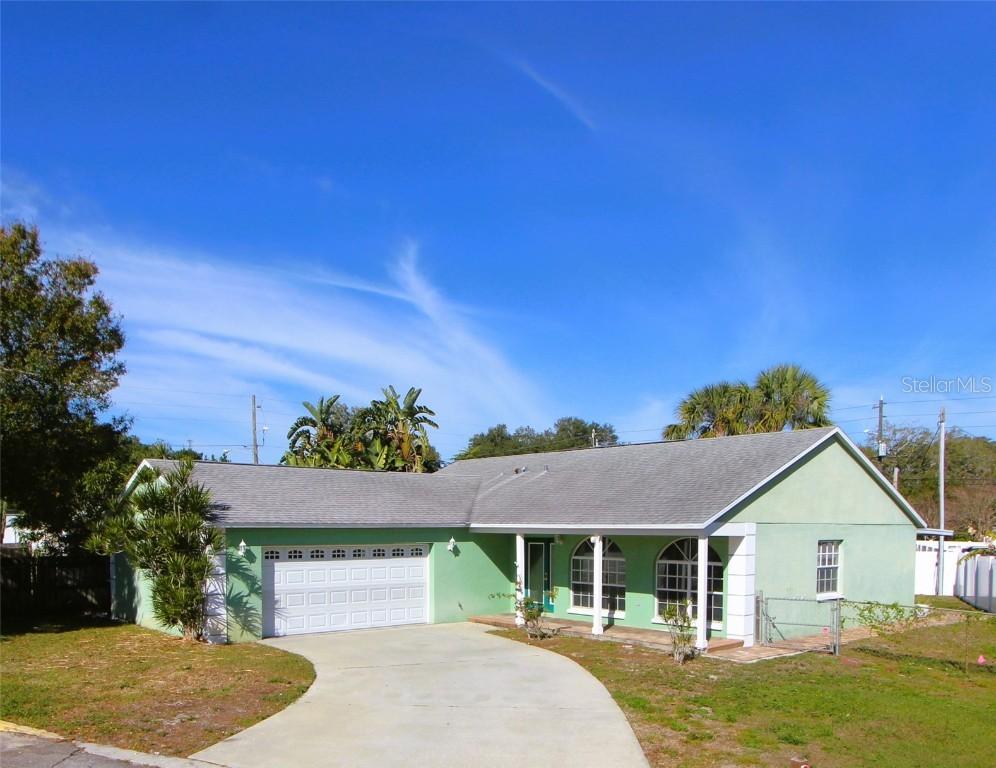 10399 65th Ave., Seminole, FL 33772