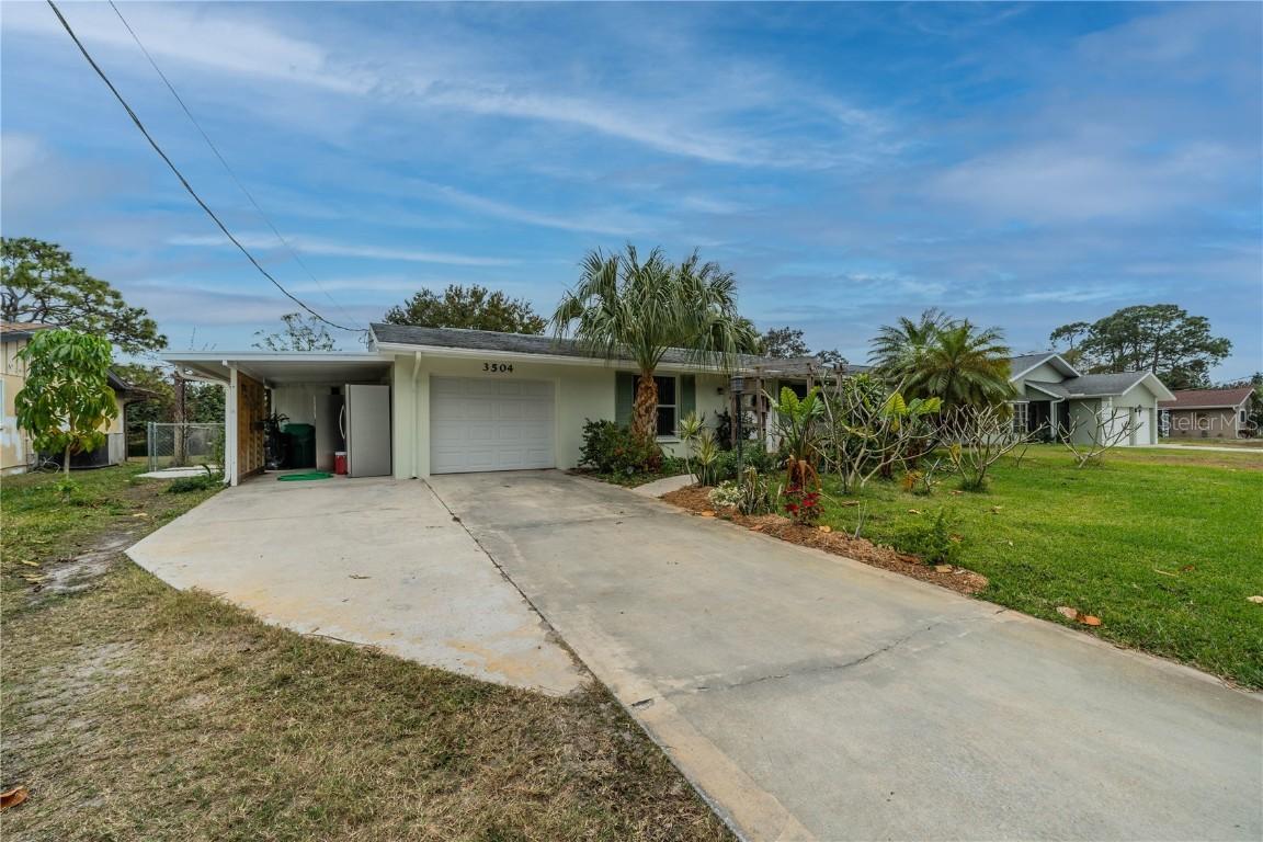 3504 Middletown St., Port Charlotte, FL 33952