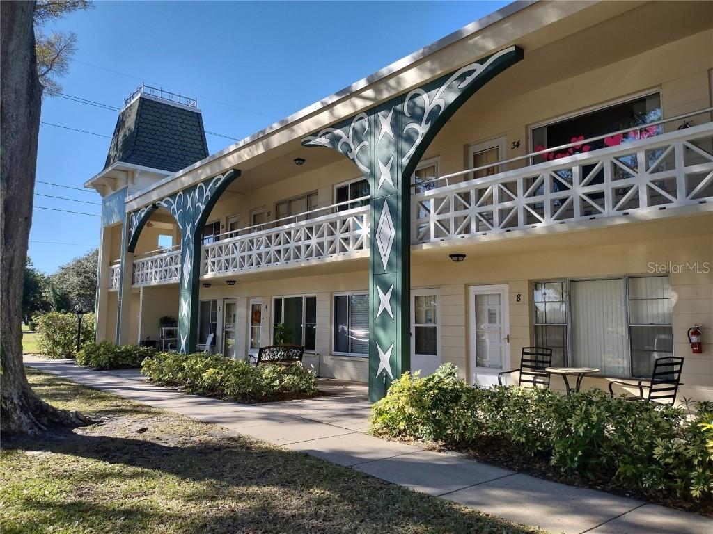 2400 Franciscan Dr. #8, Clearwater, FL 33763
