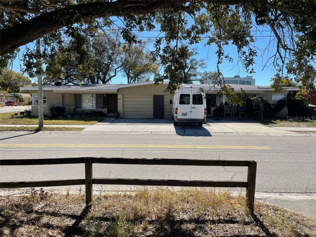 1489 De Leon St., Clearwater, FL 33755