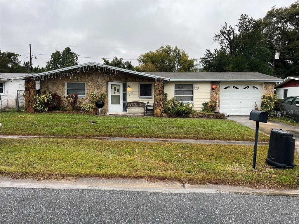 2129 Shannon Dr., Holiday, FL 34690