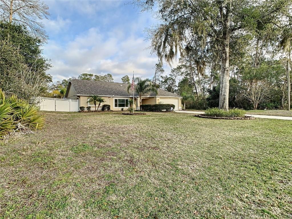7052 Ovenbird Rd., Weeki Wachee, FL 34613