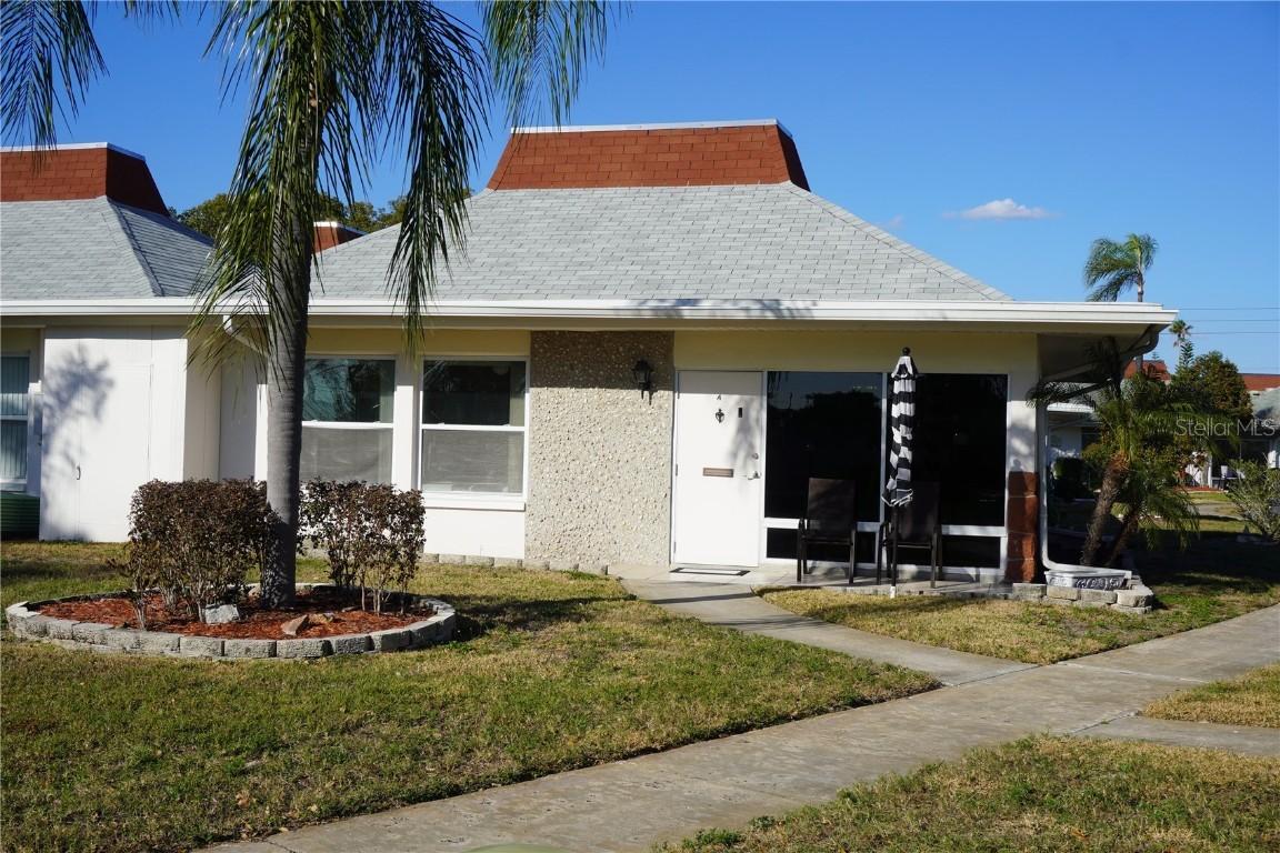 4355 Tahitian Gardens Cir. #A, Holiday, FL 34691