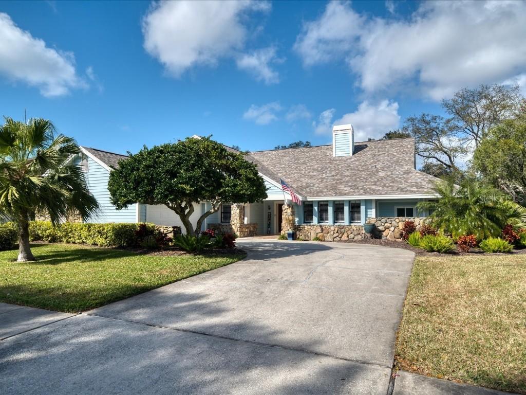 1999 Downing Pl., Palm Harbor, FL 34683