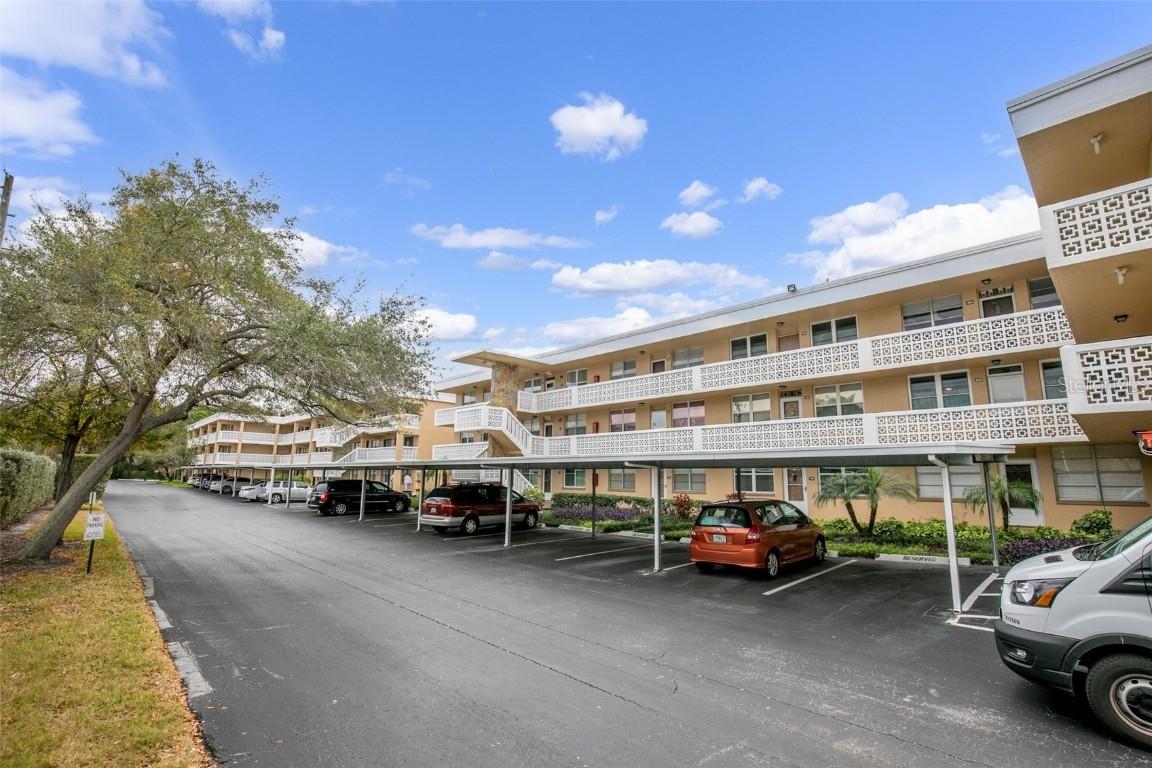 5095 Bay St. #205, St Petersburg, FL 33703