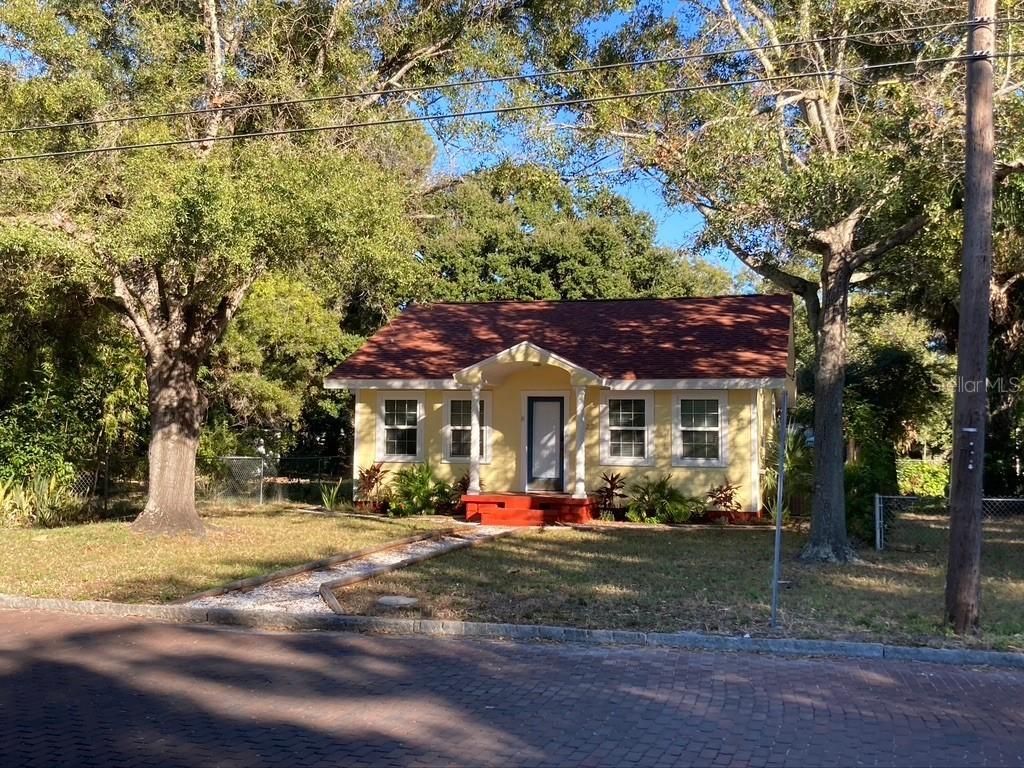 2222 53rd St., Gulfport, FL 33707