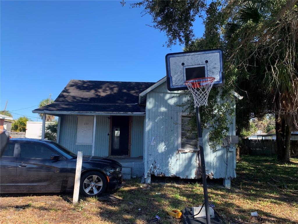 802 Jurgens St., Clearwater, FL 33755
