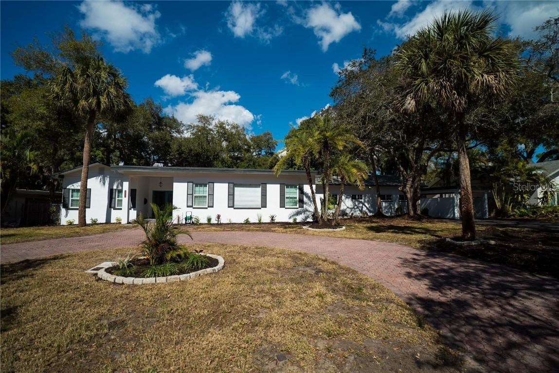 8239 26th Ave., St Petersburg, FL 33710