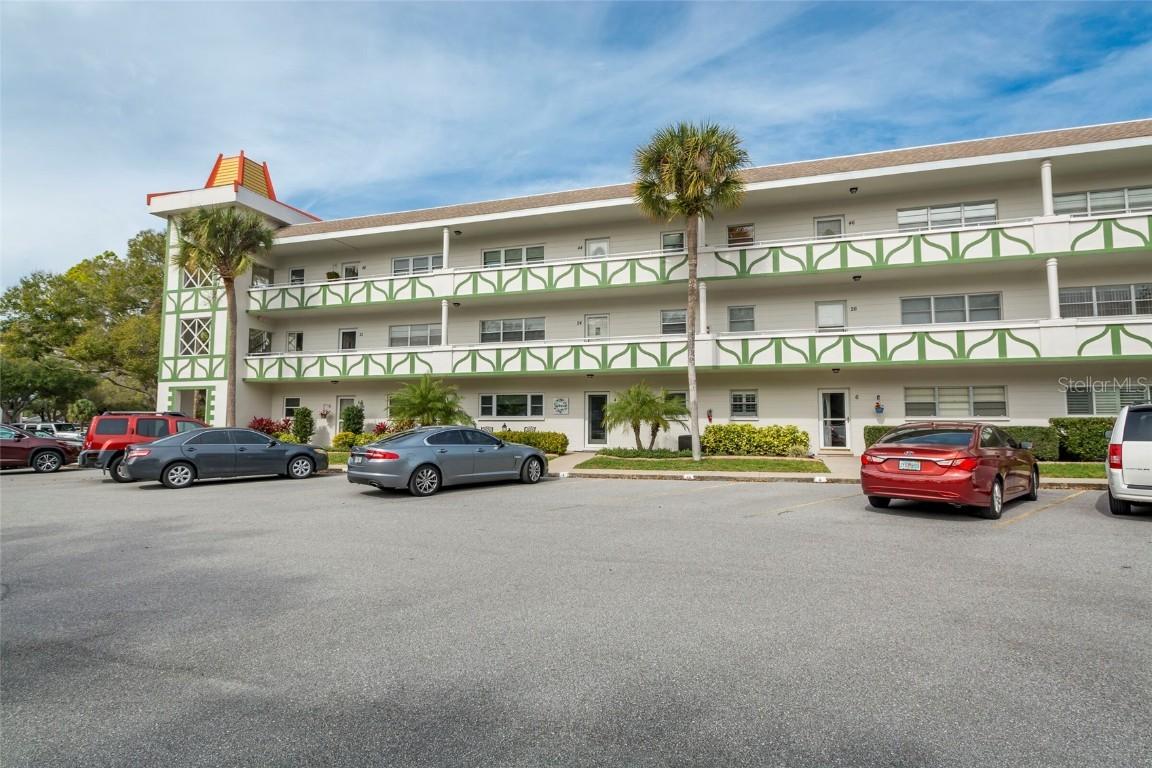2470 Rhodesian Dr. #4, Clearwater, FL 33763