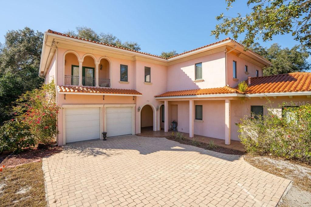 1960 Freedom Dr., Clearwater, FL 33755
