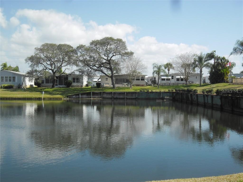 112 Maple Leaf Dr., Palm Harbor, FL 34684