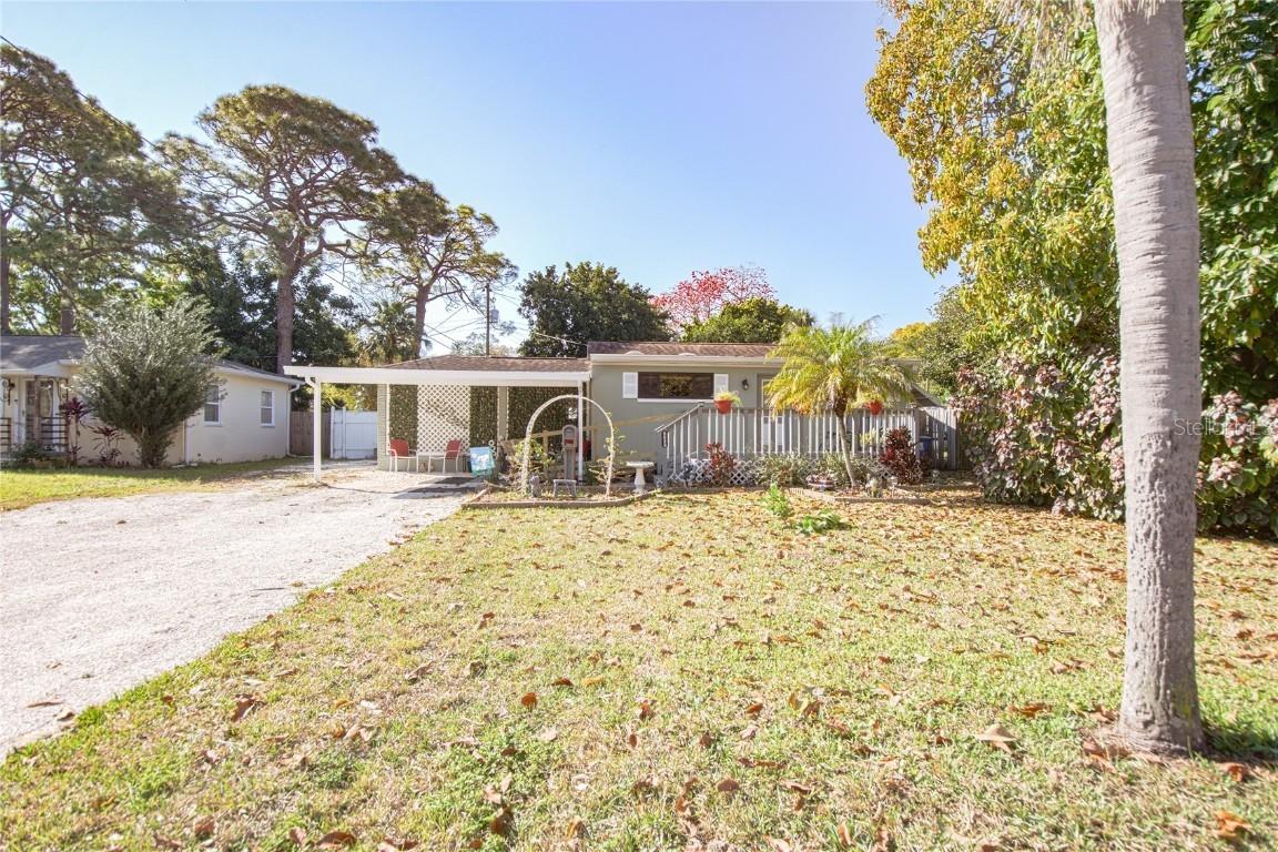 6086 17th Ave., St Petersburg, FL 33710