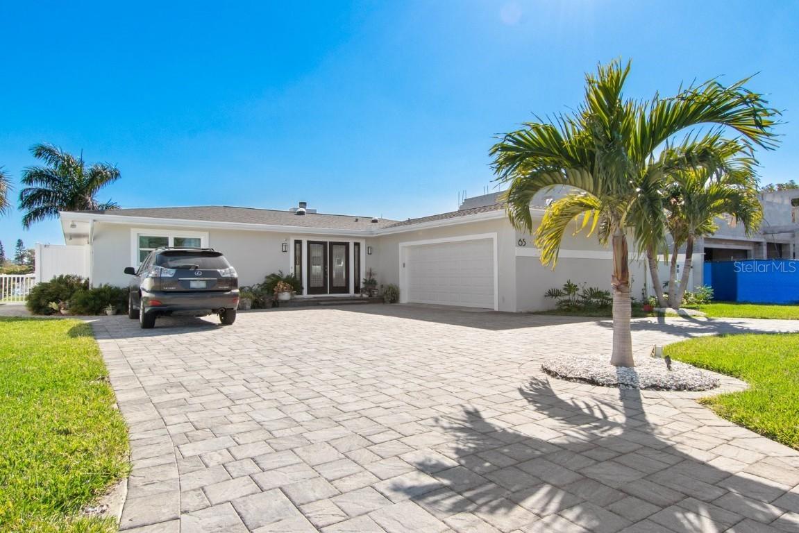 65 Dolphin Dr., Treasure Island, FL 33706