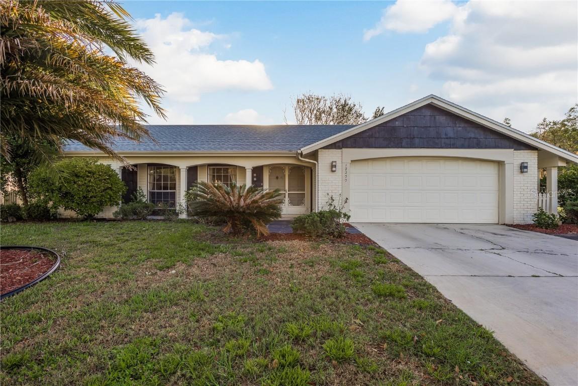 12200 Fieldstone Ln, Hudson, FL 34667