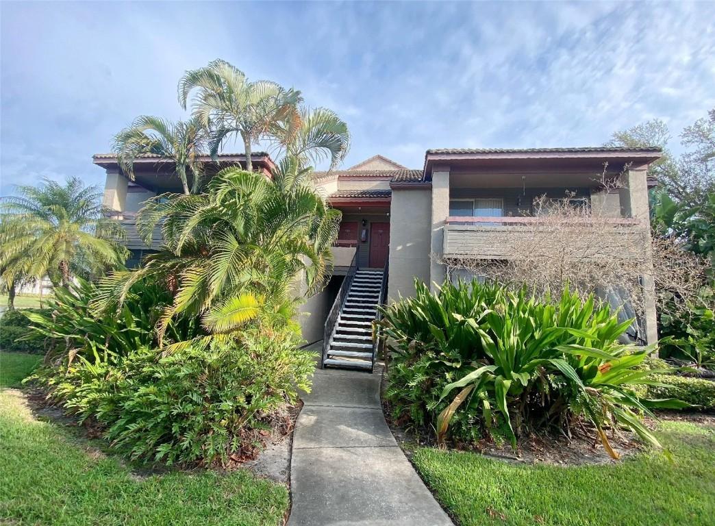 10263 Gandy Blvd. #213, St Petersburg, FL 33702