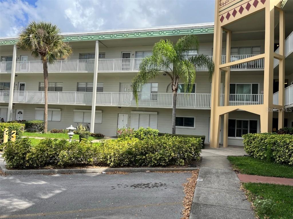2071 Australia Way #9, Clearwater, FL 33763