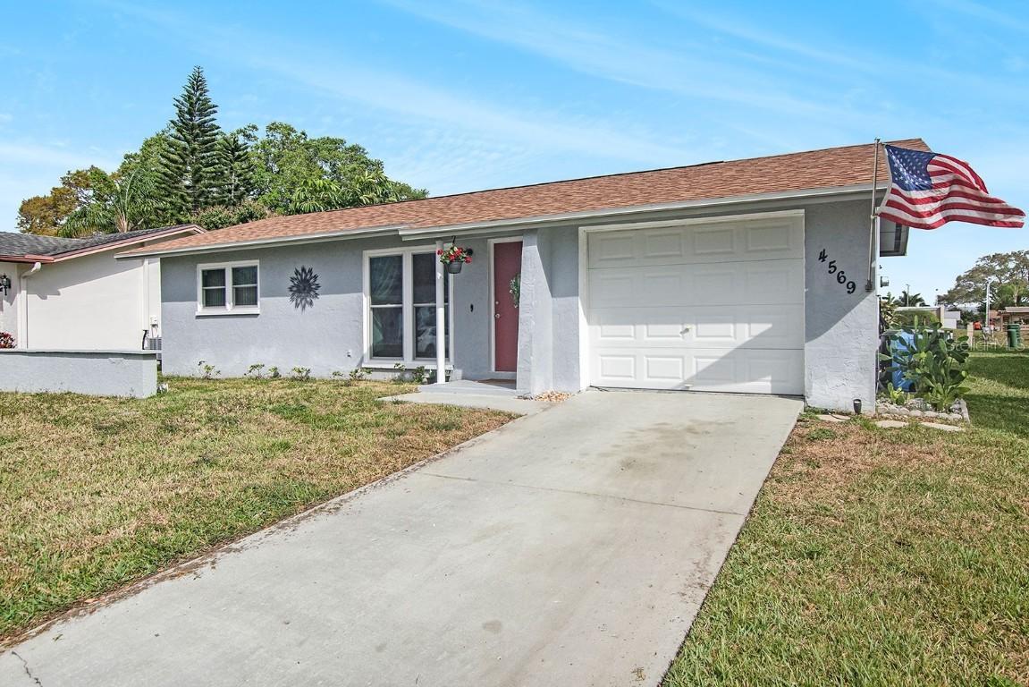 4569 Great Lakes Dr., Clearwater, FL 33762