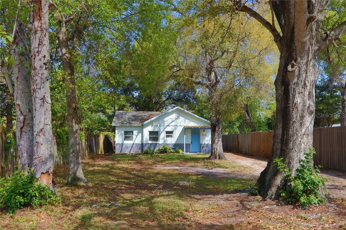 3655 15th Ave., St Petersburg, FL 33711