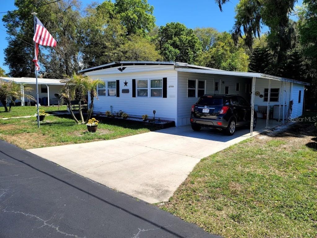 37308 Kinkaid Dr., Zephyrhills, FL 33541