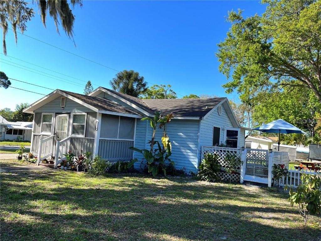 1810 9th St., Palmetto, FL 34221