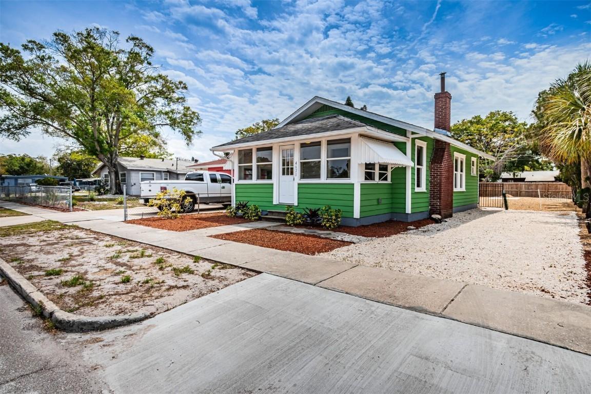 4620 13th Ave., St Petersburg, FL 33711