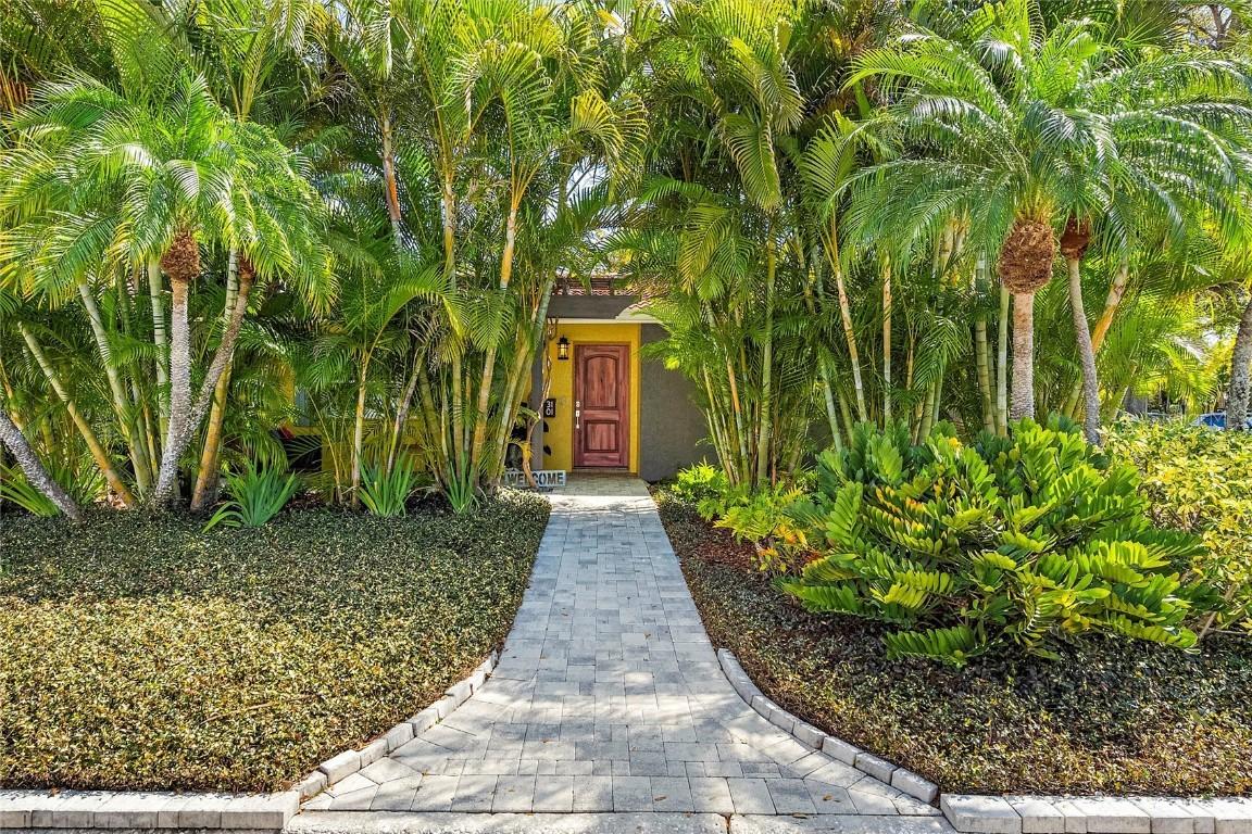 3101 3rd St., St Petersburg, FL 33704