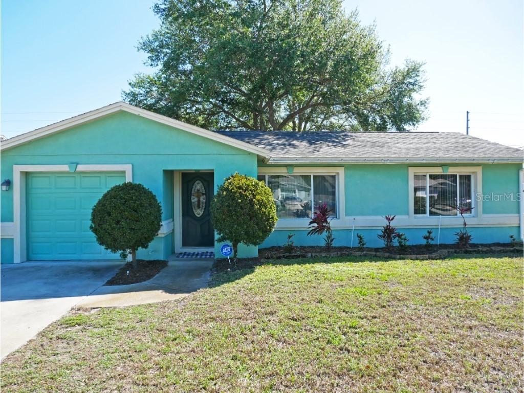 2405 Fulton St., Largo, FL 33774