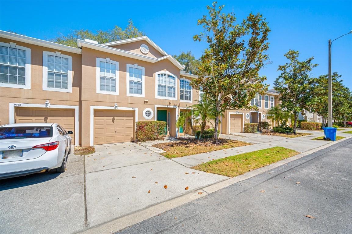 9952 Ashburn Lake Dr., Tampa, FL 33610