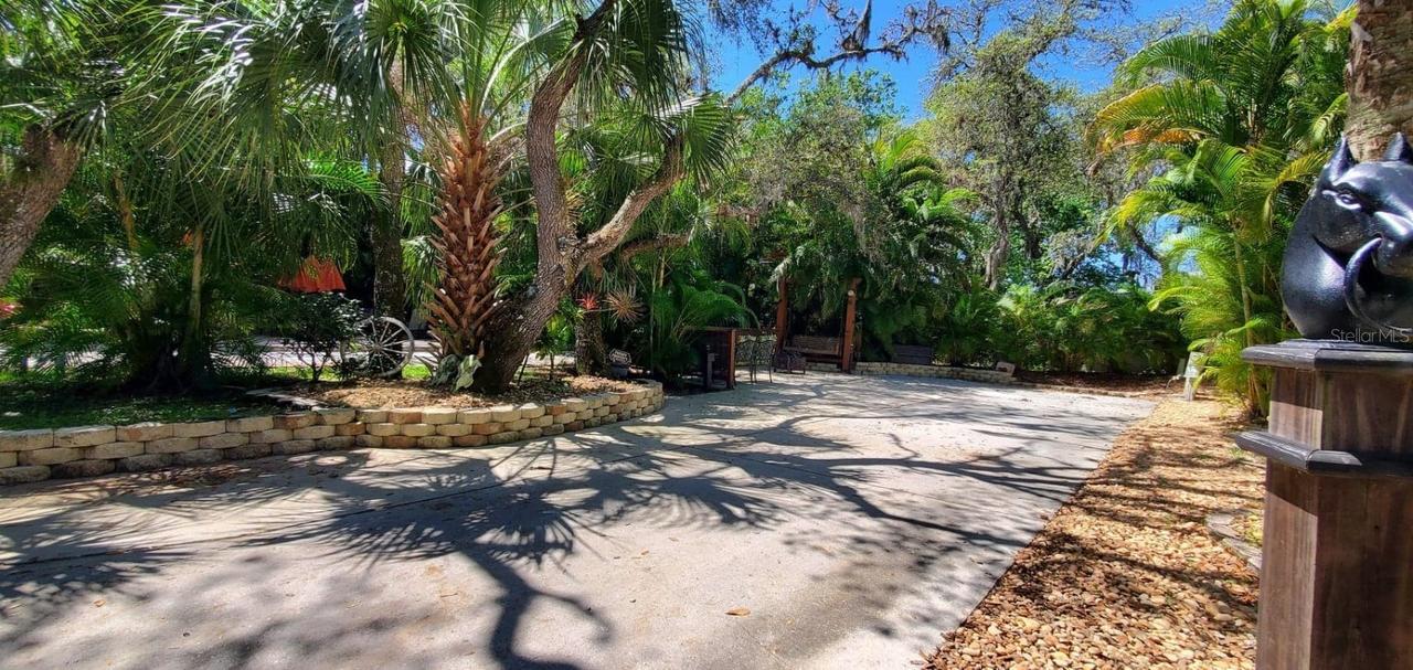 131 Stallion Ln., Lake Wales, FL 33898