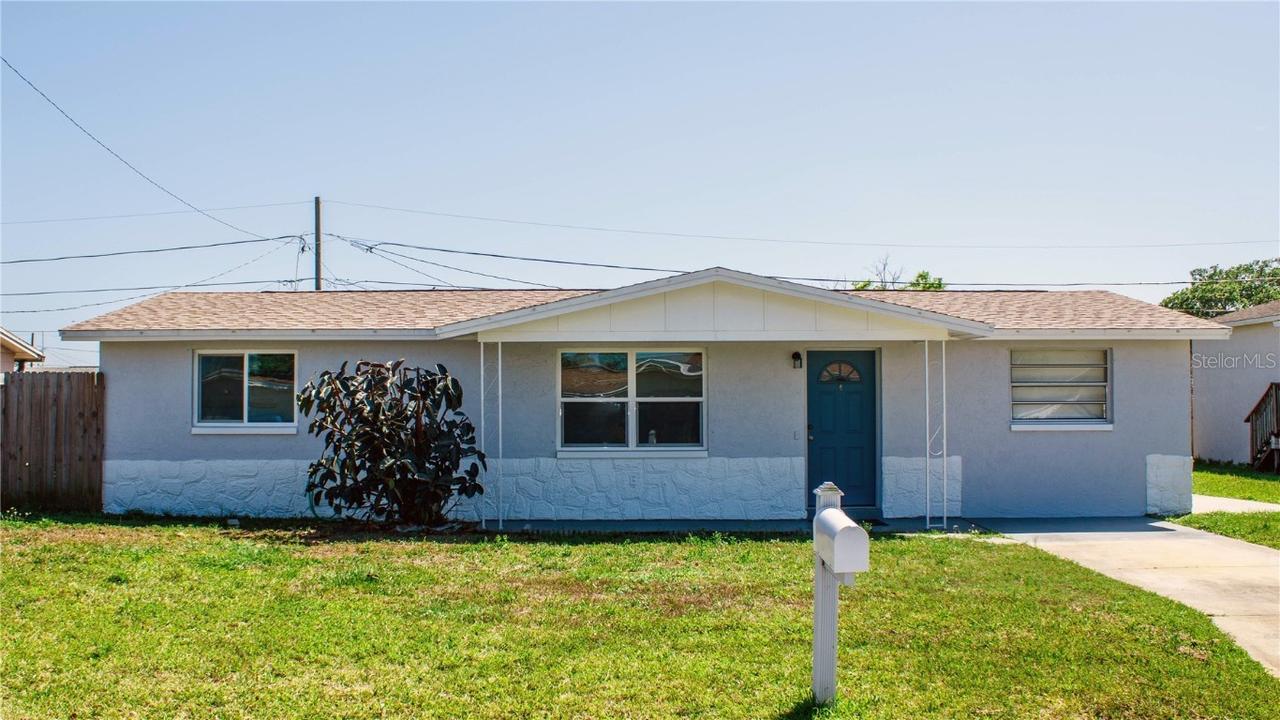 3736 Elmwood Dr., Holiday, FL 34691