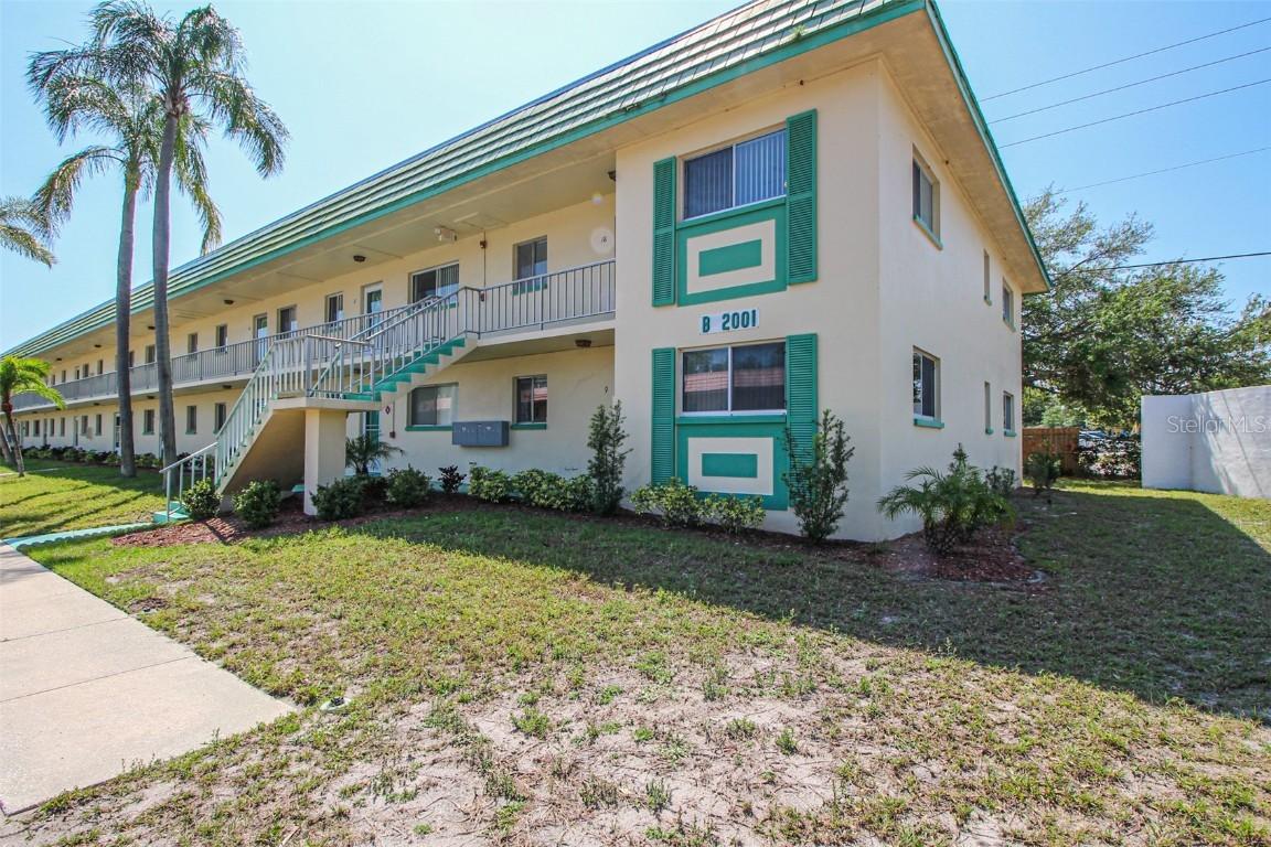 2001 Greenbriar Blvd. #18, Clearwater, FL 33763
