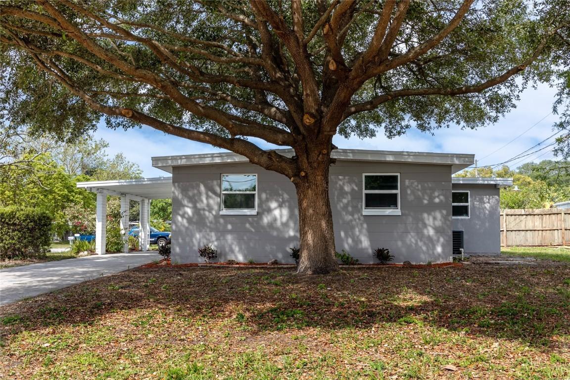 11316 104th St., Largo, FL 33773