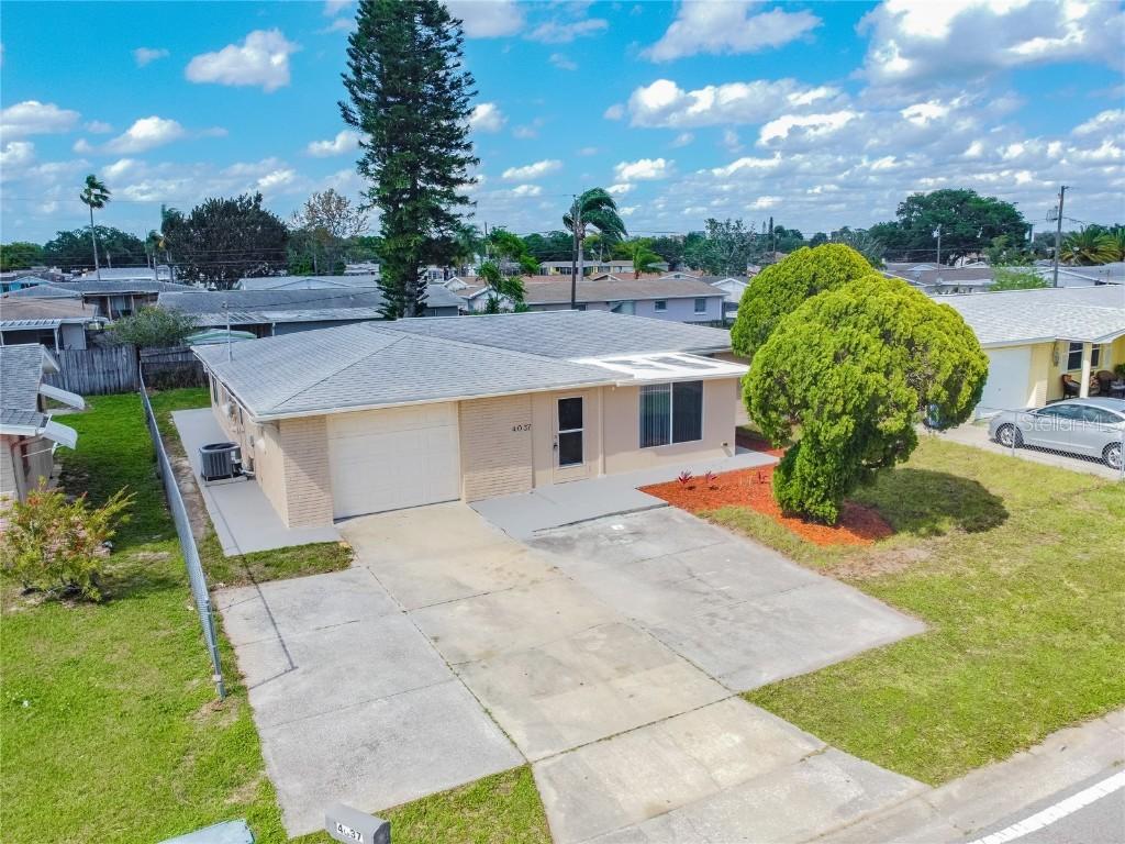 4037 Darlington Rd, Holiday, FL 34691