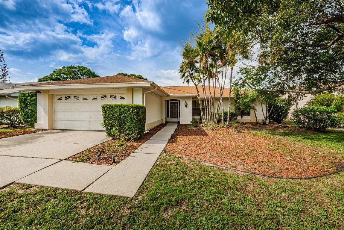 4017 Ashley Ct., Holiday, FL 34691